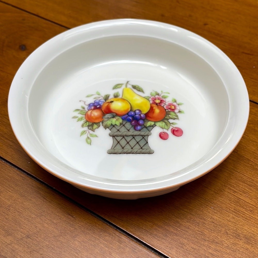 Villeroy & Boch BASKET Pattern Porcelain Quiche Dish 5 1/4"